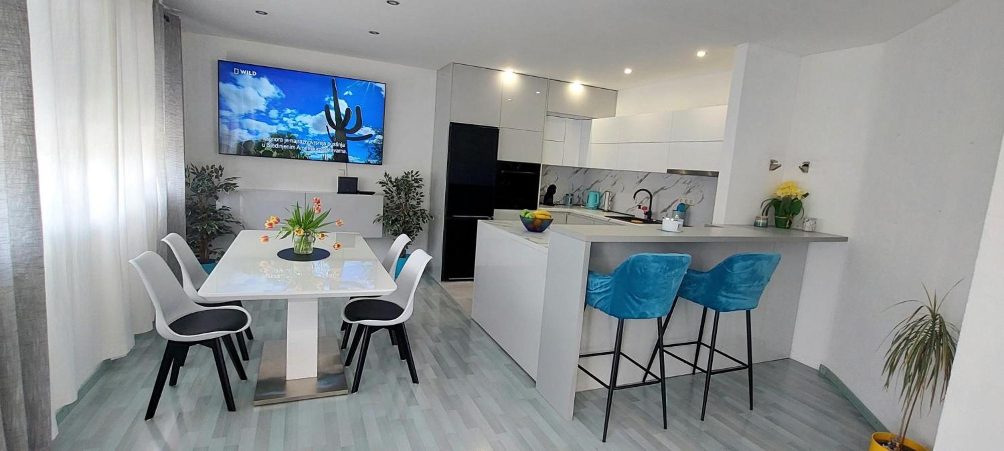 Luna Apartments Baska Voda Bagian luar foto